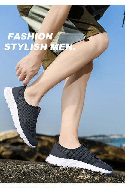 Summer Mesh Men Shoes Sneakers Breathable Flat Shoes Slip-on Sport Trainers Comfortable Lightweight Men Shoes Zapatillas Hombre