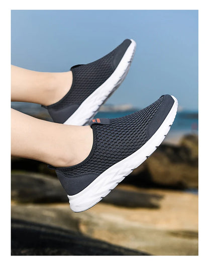 Summer Mesh Men Shoes Sneakers Breathable Flat Shoes Slip-on Sport Trainers Comfortable Lightweight Men Shoes Zapatillas Hombre