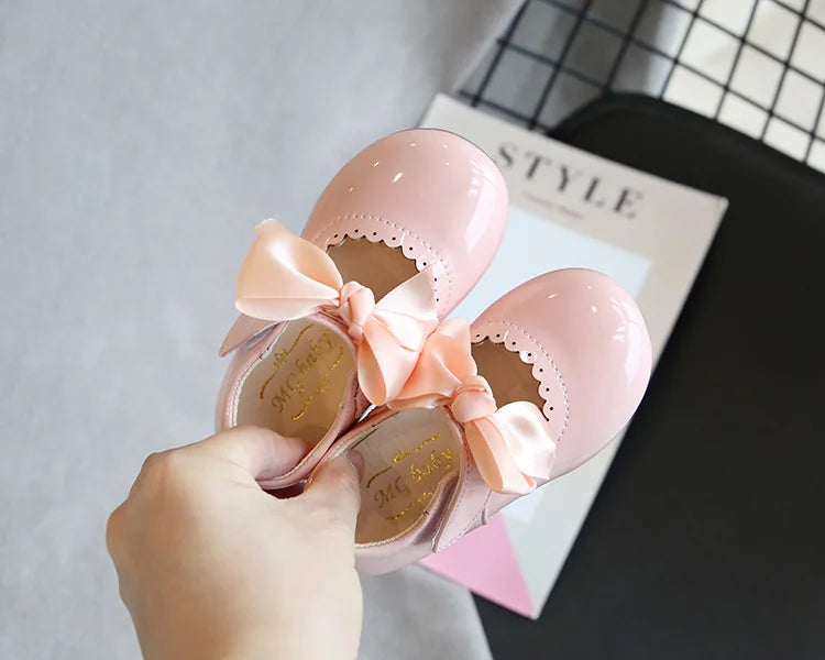 Newest Spring Autumn Baby Girls Fashion Patent Leather Big Bow Princess Mary Janes Party Shoes Solid Color Student Flats Shoes