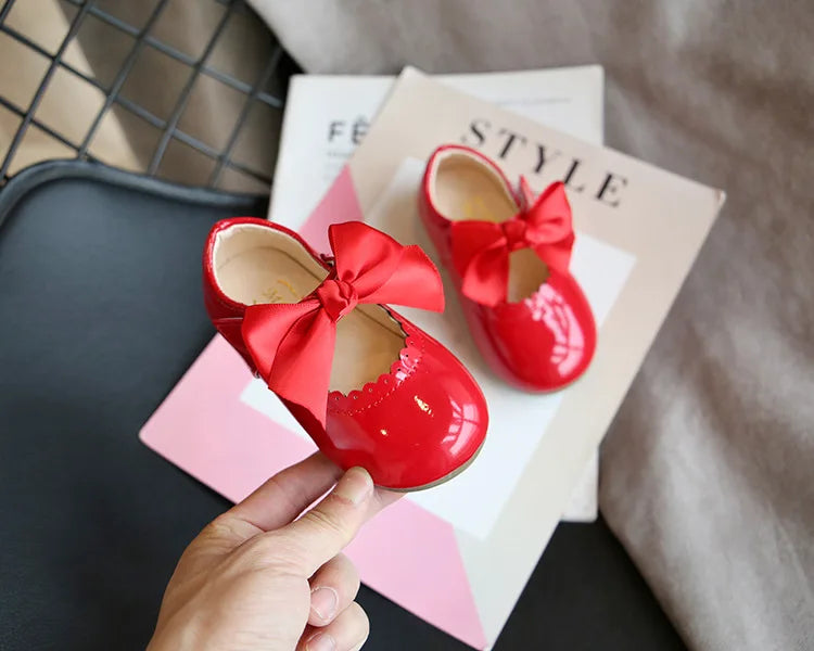 Newest Spring Autumn Baby Girls Fashion Patent Leather Big Bow Princess Mary Janes Party Shoes Solid Color Student Flats Shoes