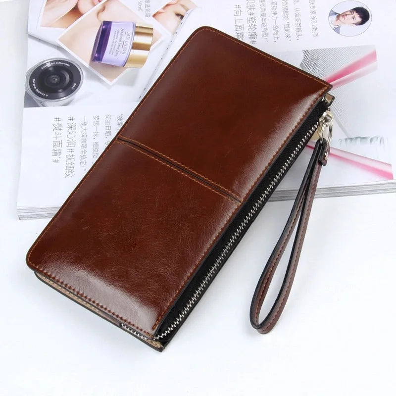 Women's Vintage Oil Wax Leather Zipper Clutch Wallet Female Large Capacity Coin Purse Ladies Wristband Simple Card Holder Wallet