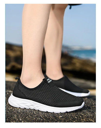 Summer Mesh Men Shoes Sneakers Breathable Flat Shoes Slip-on Sport Trainers Comfortable Lightweight Men Shoes Zapatillas Hombre