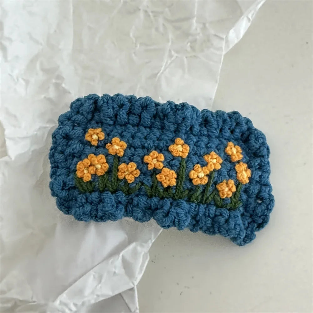 Schöne süße Haarspangen aus Wolle, gestrickte Blumenspangen, Haarnadeln für Kinder, Mädchen, Süßigkeiten, gehäkelte Cartoon-Kopfbedeckungen, Haar-Accessoires