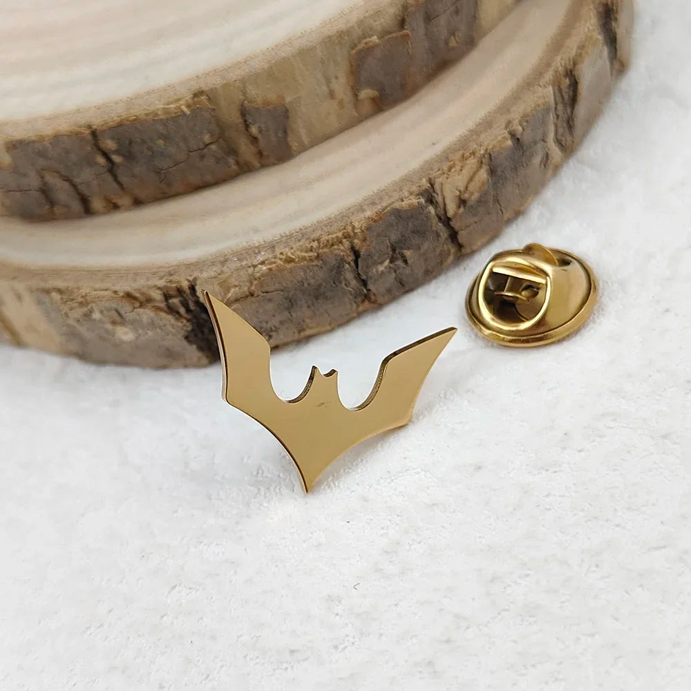 Stainless steel Bat Brooches Men Halloween Jewelry Accessory gold plated 3 colors lapel pins festival Gifts for Boyfriend