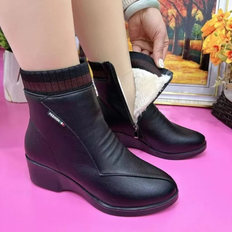 Red Women's Short Boots 2023 Winter Warm Platform Boots High Quality Women Rome Shoes Anti-slip and Wear-resistant Modern Boots