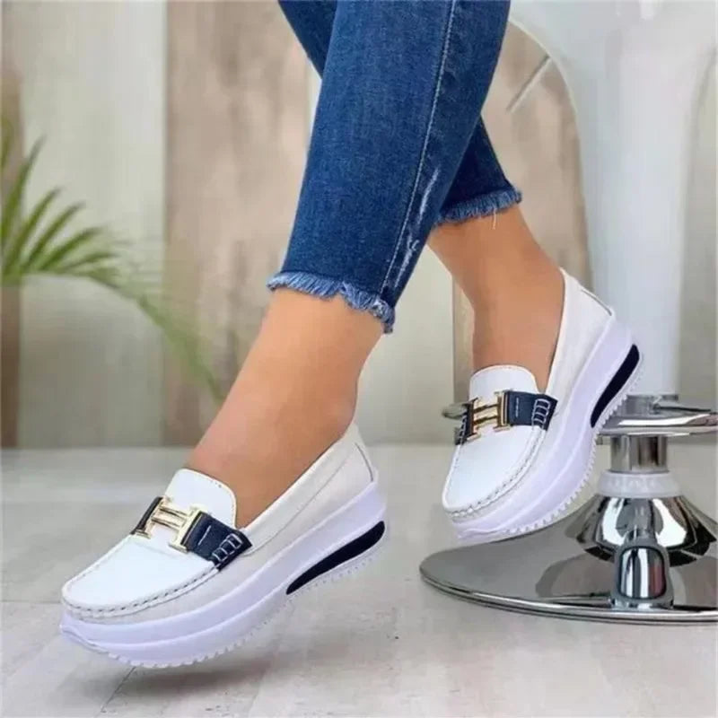 New Women Leather PU Waterproof Fashion Round Toe Sneakers Daily Casual Shallow Mouth Slip-on Walking Female Vulcanized Shoes