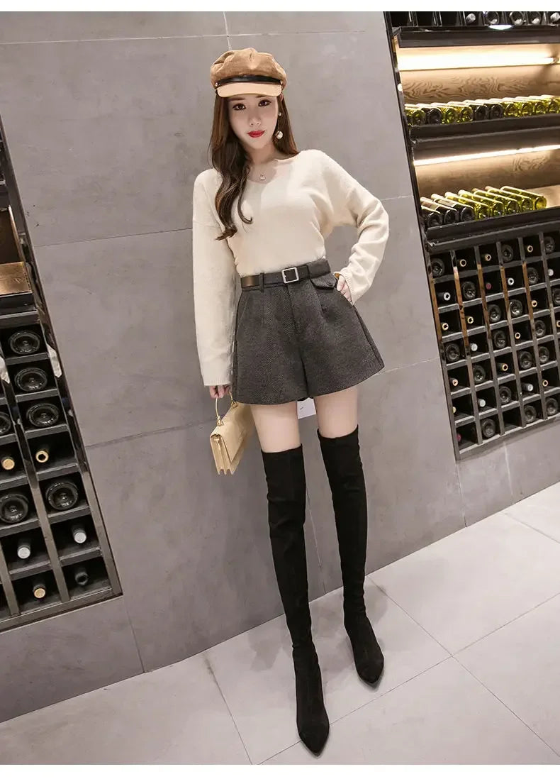 2024 New Women's Woolen Shorts A-line Loose High-Waisted Casual Thick Boots Pants for Autumn Winter Comfortable Bootcut Black