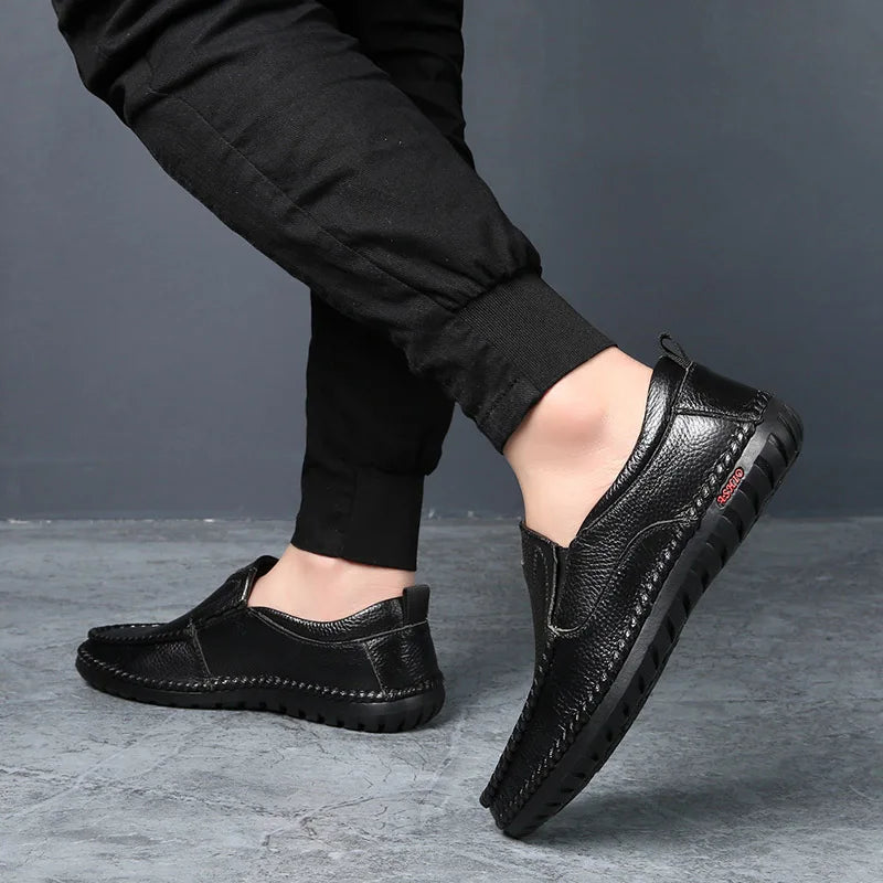 Breathable Genuine Leather Men Shoes Summer Slip On Loafers Men Casual Leather Shoes Blue Flats Hot Sale Driving Shoes Moccasins