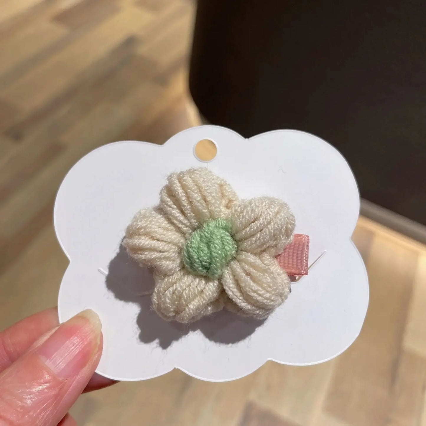 Schöne süße Haarspangen aus Wolle, gestrickte Blumenspangen, Haarnadeln für Kinder, Mädchen, Süßigkeiten, gehäkelte Cartoon-Kopfbedeckungen, Haar-Accessoires