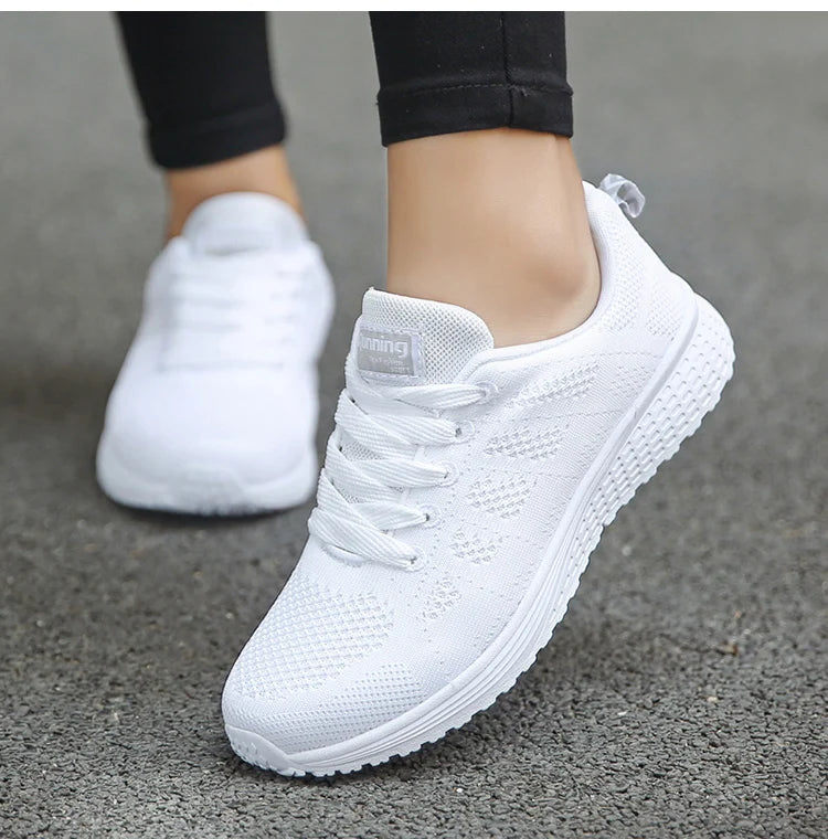 New Sneakers For Women Breathable Fashion Trainers Plus Size Women Sneakers Mesh Fabric Lace Up Women Shoes Female Footwear