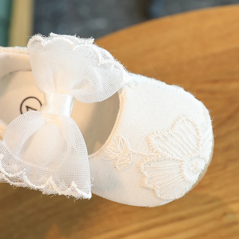 HAIZHIW 0-18 Months Cute White Lace Baby Girl Princess shoes Baby Shoes Bow Fringe Rubber Soled Non-slip Footwear Crib Shoes