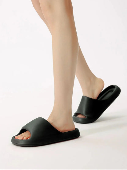 2024 New Summer Beach Shoes Slippers EVA Soft Bottom Cloud Slides Light Male Casual Bathroom Anti-Slip Sandal Flip-Flops