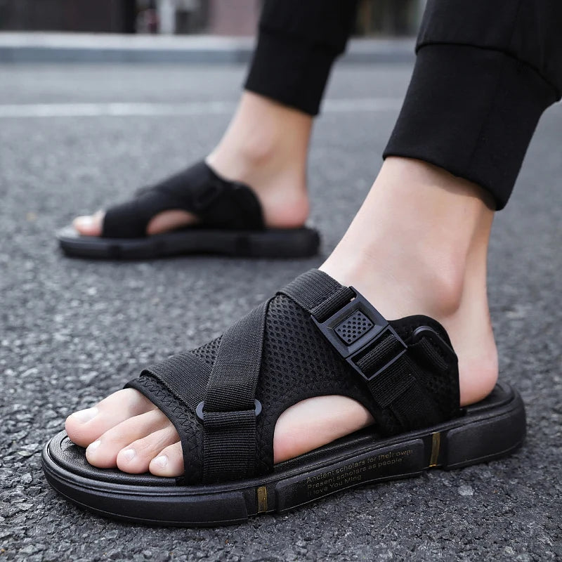 Men Sandals Soft Comfortable Non-Slip Men Shoes High Quality Woven Beach Sandals Mens Gladiator Sandals Summer Casual Flat Shoes