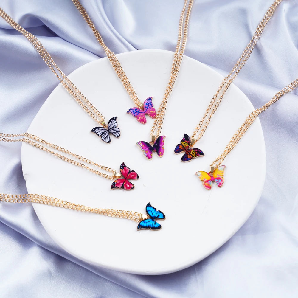 20Pcs/Lot Korean New Butterfly Pendant Necklace for Women Gilrs Cute Lovely Neck Jewelry Accessories Birthday Gifts