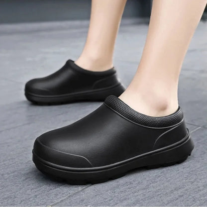 Oil-proof men's chef shoes Non-slip men's safety shoes Soft waterproof work shoes men's sandals Spring and autumn rain boots