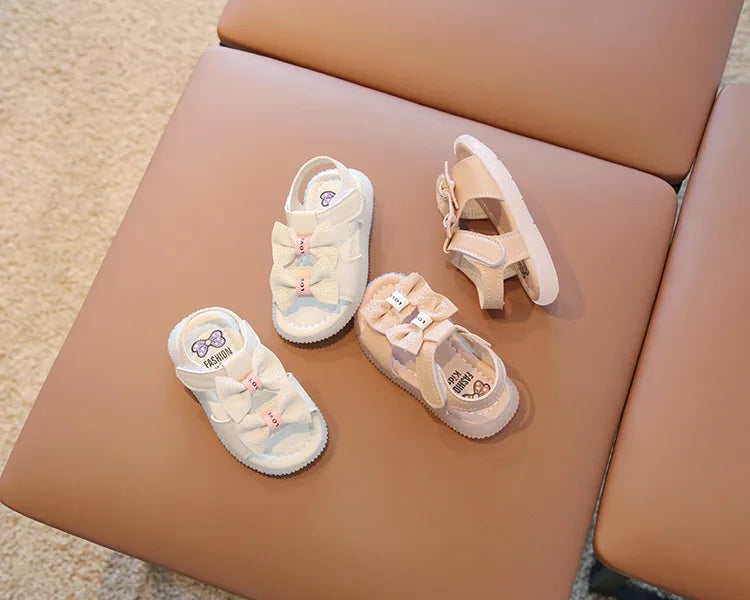 Summer Korean Style Baby Sandals Kawaii Bowtie Girls Toddler Shoes Soft Sole Antislip Infant Baby 1 Year Shoes First Walkers