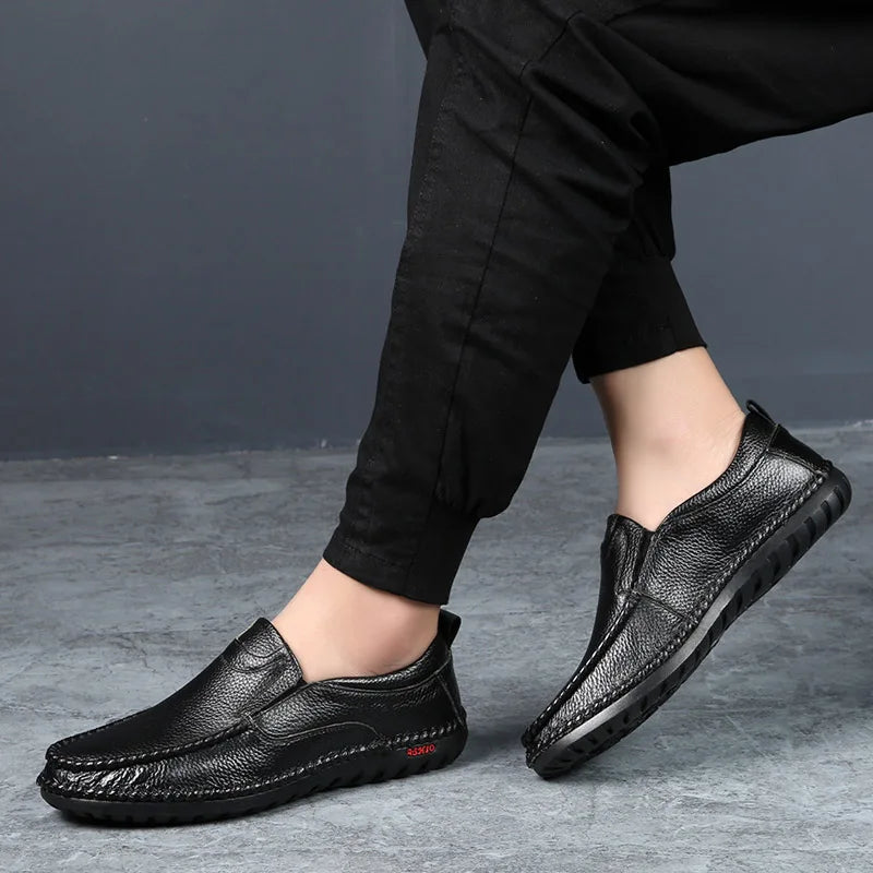 Breathable Genuine Leather Men Shoes Summer Slip On Loafers Men Casual Leather Shoes Blue Flats Hot Sale Driving Shoes Moccasins