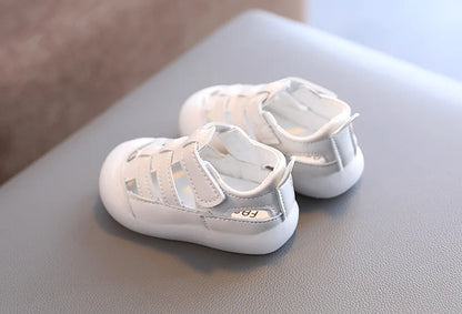 Baby Sandals Summer Infant Beach Shoes Baby Boy Girl Sandals Newborn First Walkers Soft PU Leather Close-toed Sandals For Baby