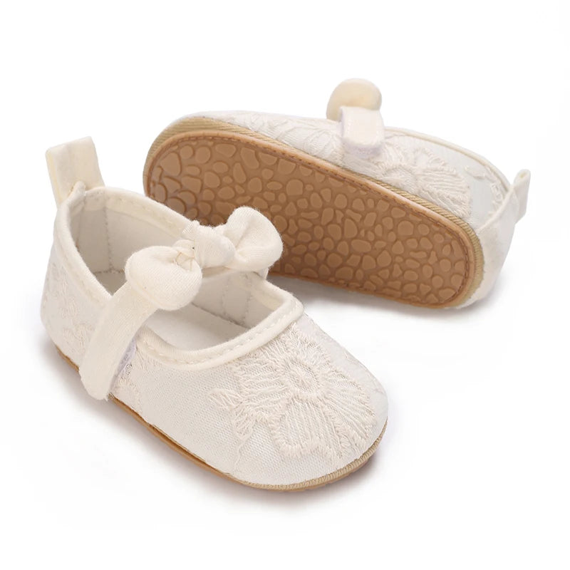 HAIZHIW 0-18 Months Cute White Lace Baby Girl Princess shoes Baby Shoes Bow Fringe Rubber Soled Non-slip Footwear Crib Shoes