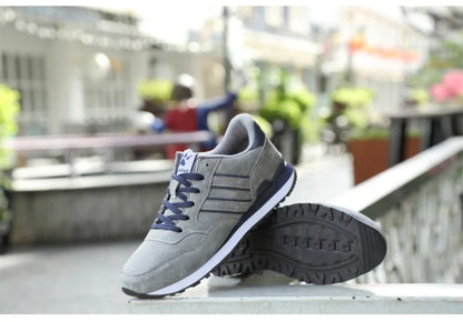 High Quality Men's Sneakers Causal Walking Shoes Light Athletic Running Shoes for Men Lace Up Flats Fashion Women's Tennis Shoes