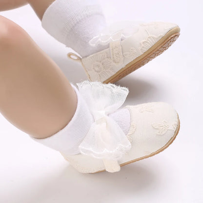 HAIZHIW 0-18 Months Cute White Lace Baby Girl Princess shoes Baby Shoes Bow Fringe Rubber Soled Non-slip Footwear Crib Shoes