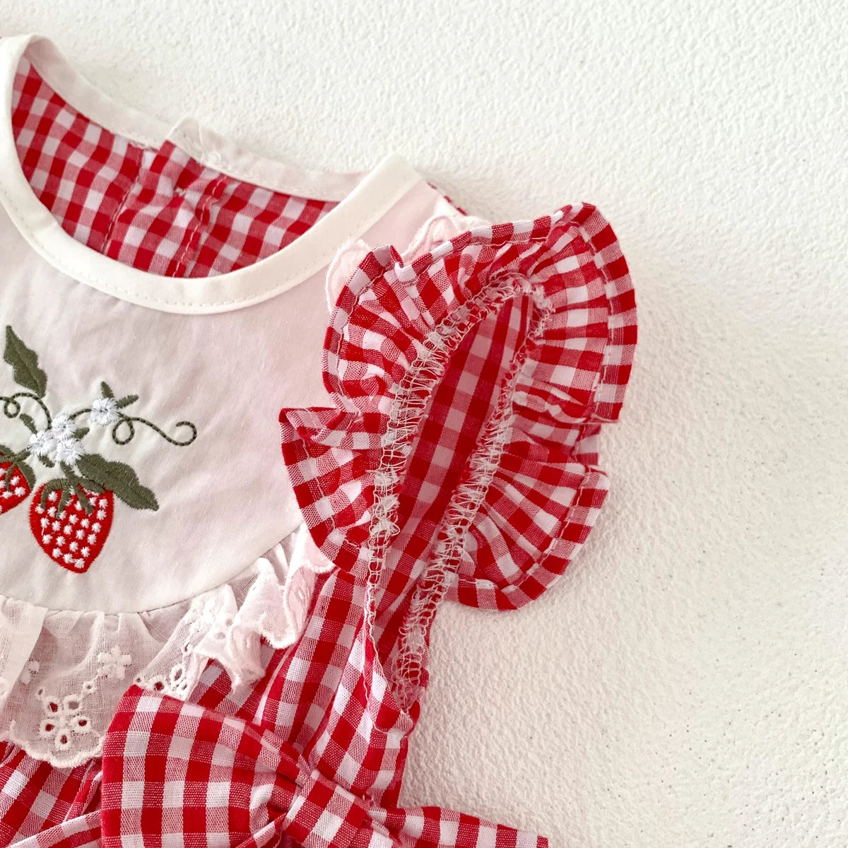 Summer Baby Girls Romper+Headband Newborn Red Plaid Strawberry Embroidery Summer Onesies Clothes Casual and versatile style