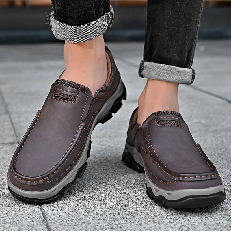 Genuine Leather Mens Casual Shoes Leisure Walk Men Loafers Moccasins Breathable Slip on Driving Shoes Retro Style Business Shoes