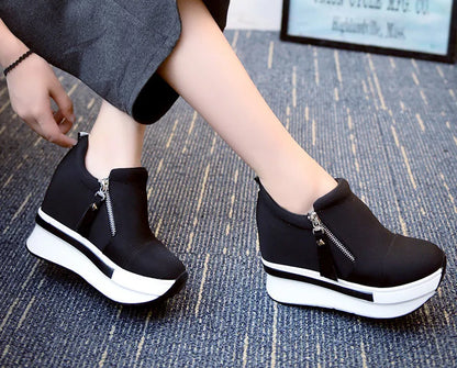 Platform Sneakers 2023 New Women Red Casual Comfortable Hidden Heel Shoe Black Canvas Shoes Wedge Heels Sneaker Tenis De Mujer