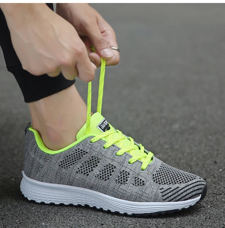 New Sneakers For Women Breathable Fashion Trainers Plus Size Women Sneakers Mesh Fabric Lace Up Women Shoes Female Footwear