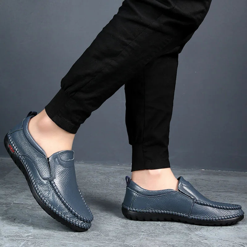 Breathable Genuine Leather Men Shoes Summer Slip On Loafers Men Casual Leather Shoes Blue Flats Hot Sale Driving Shoes Moccasins