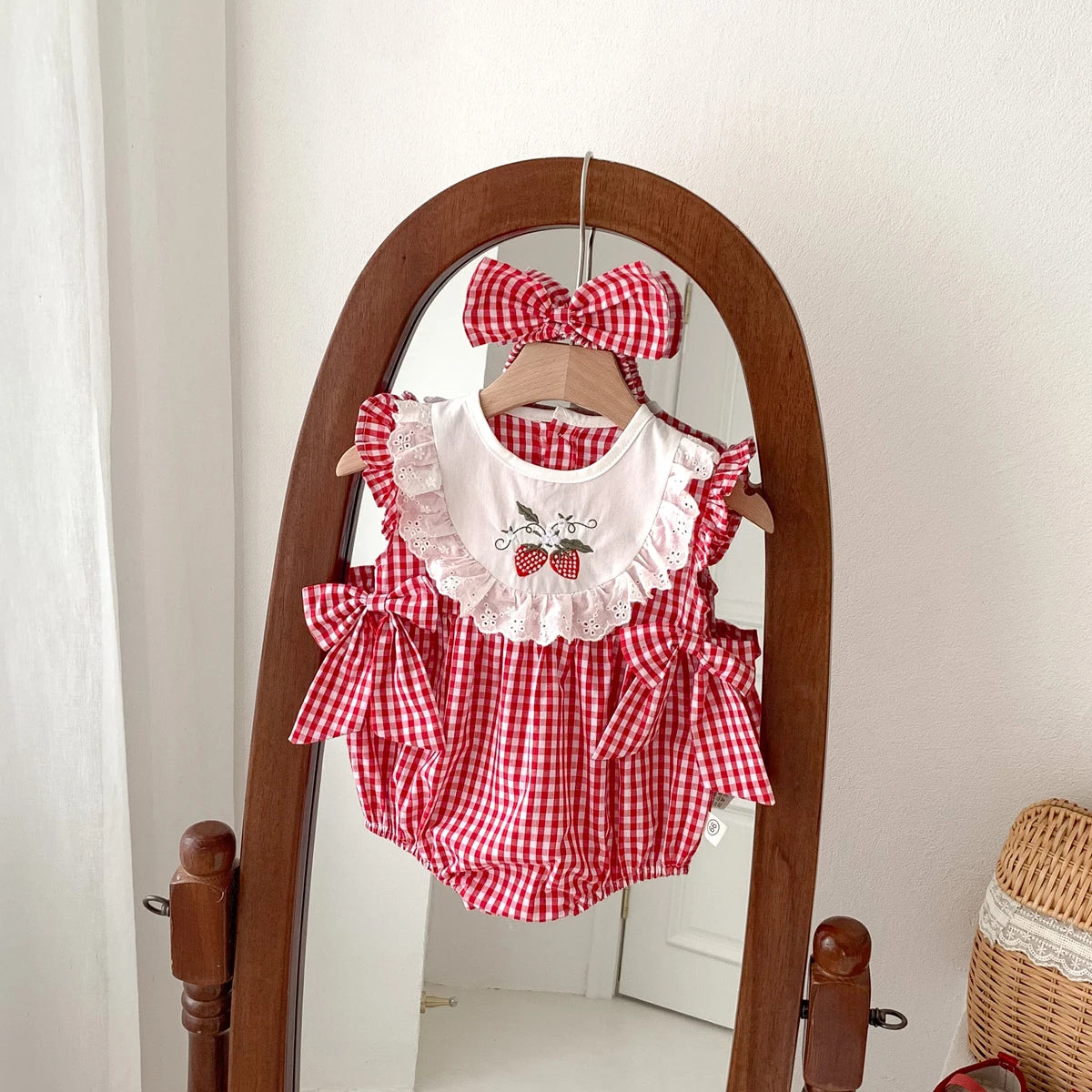 Summer Baby Girls Romper+Headband Newborn Red Plaid Strawberry Embroidery Summer Onesies Clothes Casual and versatile style