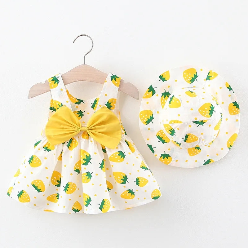 Baby Dress 2024 Summer New Girl's Sweet Bow Dress Children's Strawberry Print Small Fresh Casual Dress+Hat Children's Wear