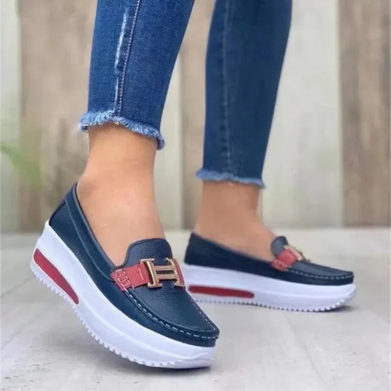 New Women Leather PU Waterproof Fashion Round Toe Sneakers Daily Casual Shallow Mouth Slip-on Walking Female Vulcanized Shoes