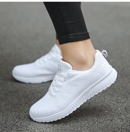 New Sneakers For Women Breathable Fashion Trainers Plus Size Women Sneakers Mesh Fabric Lace Up Women Shoes Female Footwear