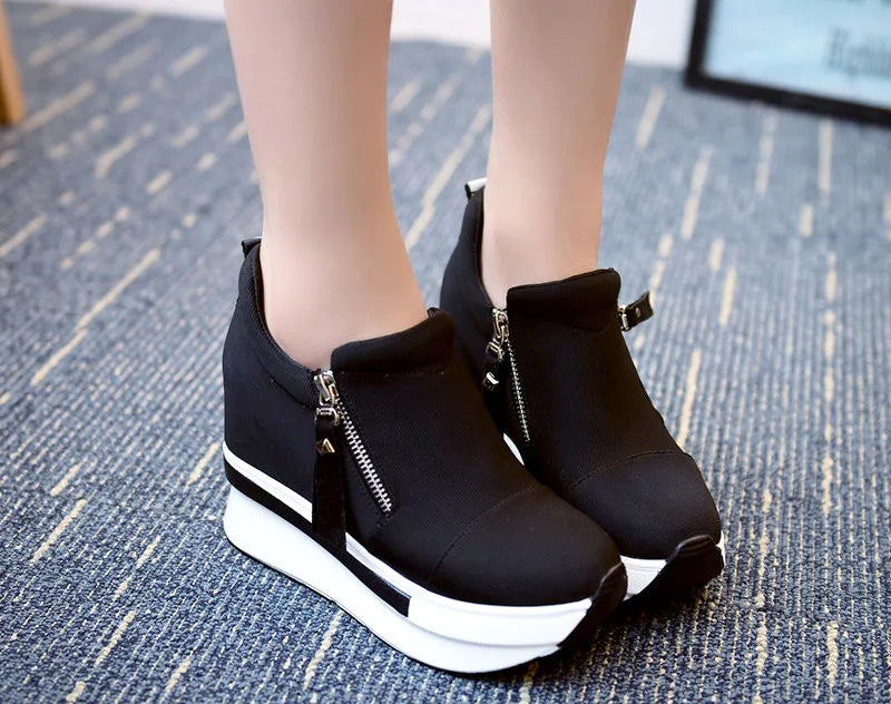 Platform Sneakers 2023 New Women Red Casual Comfortable Hidden Heel Shoe Black Canvas Shoes Wedge Heels Sneaker Tenis De Mujer