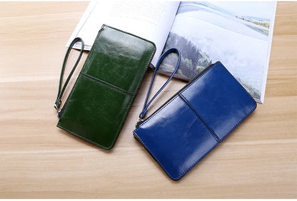 Women's Vintage Oil Wax Leather Zipper Clutch Wallet Female Large Capacity Coin Purse Ladies Wristband Simple Card Holder Wallet