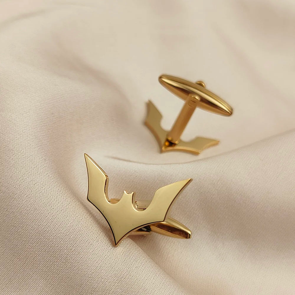 Stainless steel Bat Brooches Men Halloween Jewelry Accessory gold plated 3 colors lapel pins festival Gifts for Boyfriend