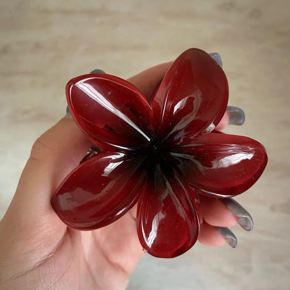 Gradient Red Egg Flower Acrylic Hair Clip for Women Hair Claws Crab Barrette Hawaiian Headwear Summer Girls Hair Accessories