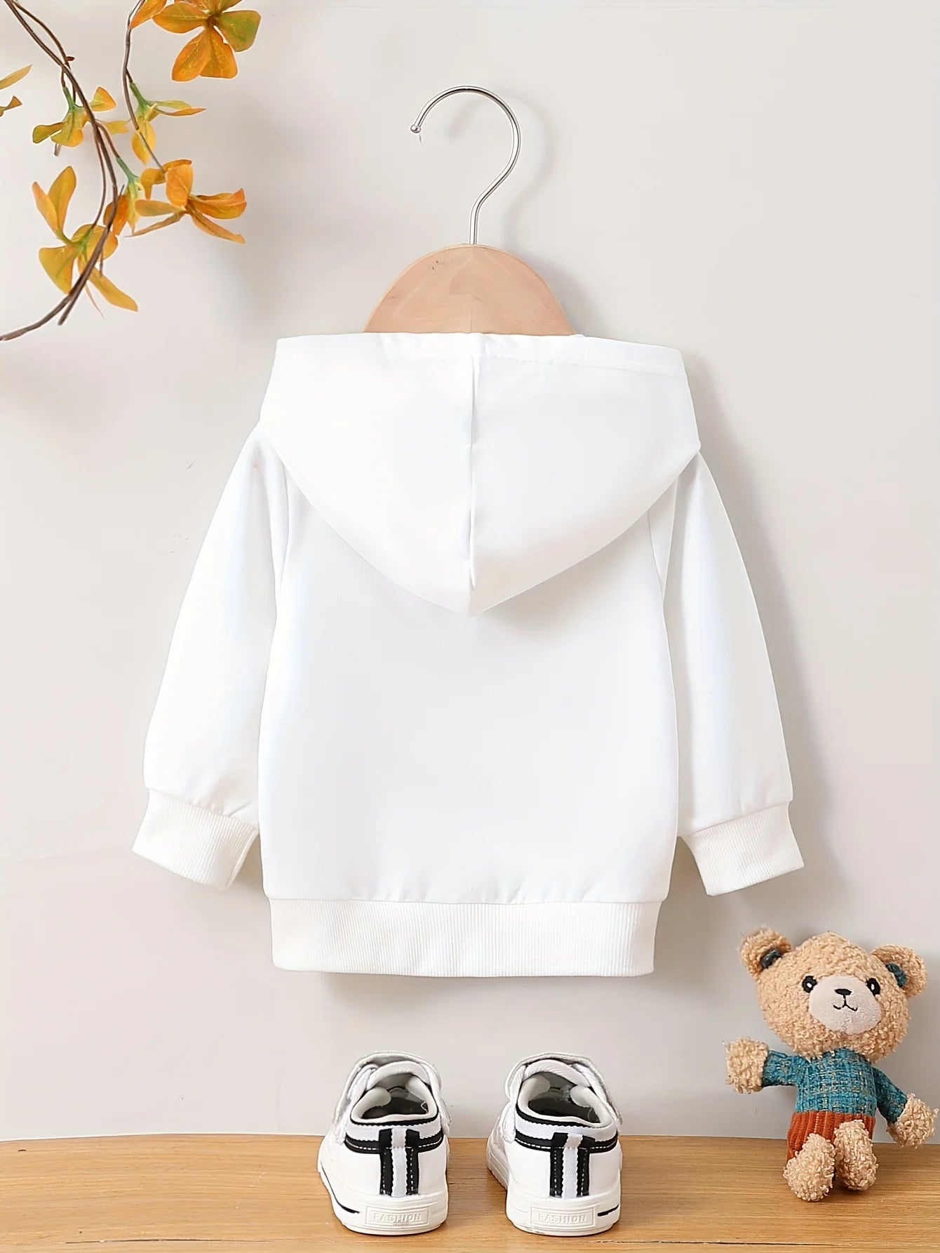 Autumn And Winter Baby Boy Round Neck Long Sleeved Casual Cute Cartoon Hoodie Suitable For Ages 1-2