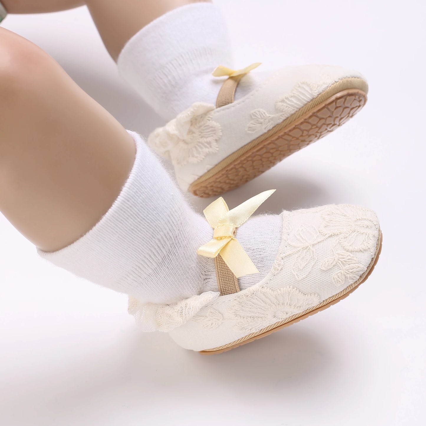 HAIZHIW 0-18 Months Cute White Lace Baby Girl Princess shoes Baby Shoes Bow Fringe Rubber Soled Non-slip Footwear Crib Shoes