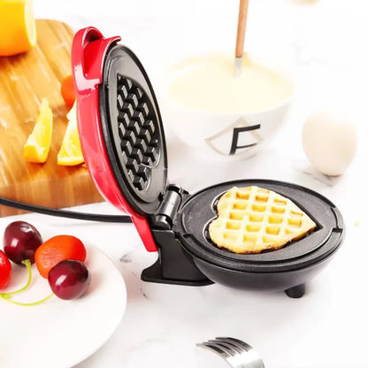 220V EU Plug Mini Electric Waffles Maker Bubble Egg Cake Oven Breakfast Love Heart Shaped Waffle Maker Cooking Appliance