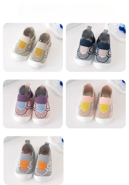 Children's New Toddler Shoes Explosion Spring and Fall Leisure The Baby Board Shoes Soft Soles Stirrups Korean Flyknit Shoe