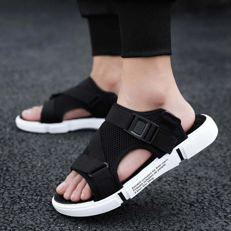 Men Sandals Soft Comfortable Non-Slip Men Shoes High Quality Woven Beach Sandals Mens Gladiator Sandals Summer Casual Flat Shoes