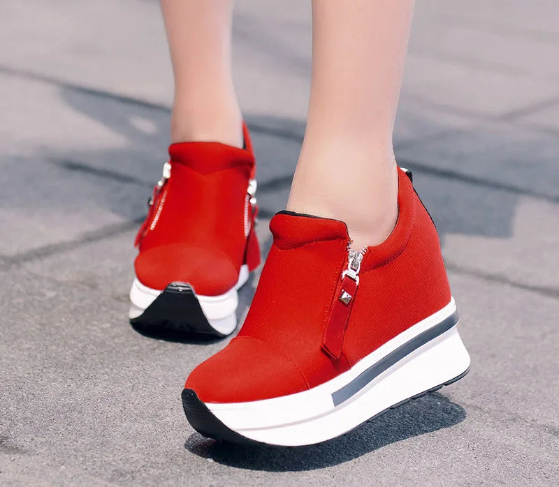 Platform Sneakers 2023 New Women Red Casual Comfortable Hidden Heel Shoe Black Canvas Shoes Wedge Heels Sneaker Tenis De Mujer