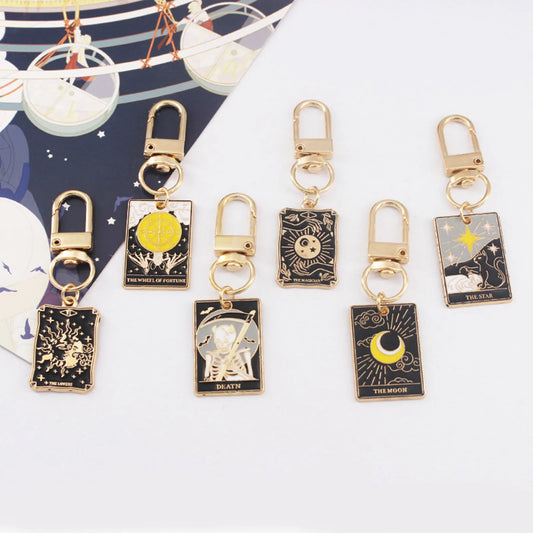 Fashion Creative Tarot Series Keychain For Men The Sun Moon Star Tarot Card Keyring For Women Birthday Gift Bag Accessory